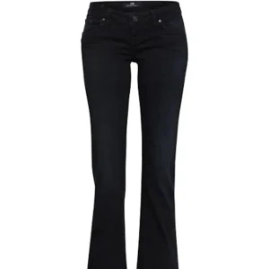 Intressekoll!! - Intressekoll! Är ni intresserade eller har frågor om egna bilder så skriv till mig privat!