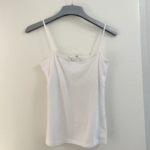 Vit linne  - Storlek M