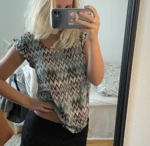 Snygg t-shirt  - Skitsnygg Missoni inspirerad tröja❤️