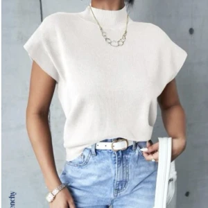 vit tröka - stickad från shein 