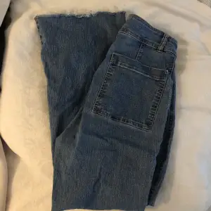 Jeans med skön stretch från H&M