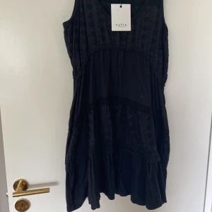 Klänning  - Kaffe klänning 