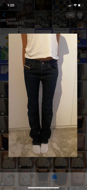 Diesel jeans - Säljer mina favorit diesel jeans då jag inte får lika mycket användning för dem längre. Så snygg färg, passform och allt! Perfekt nu till hösten med en stickad tröja eller till helgen med en topp    (Lägger ut dessa igen pga missförstånd , har budgivning)