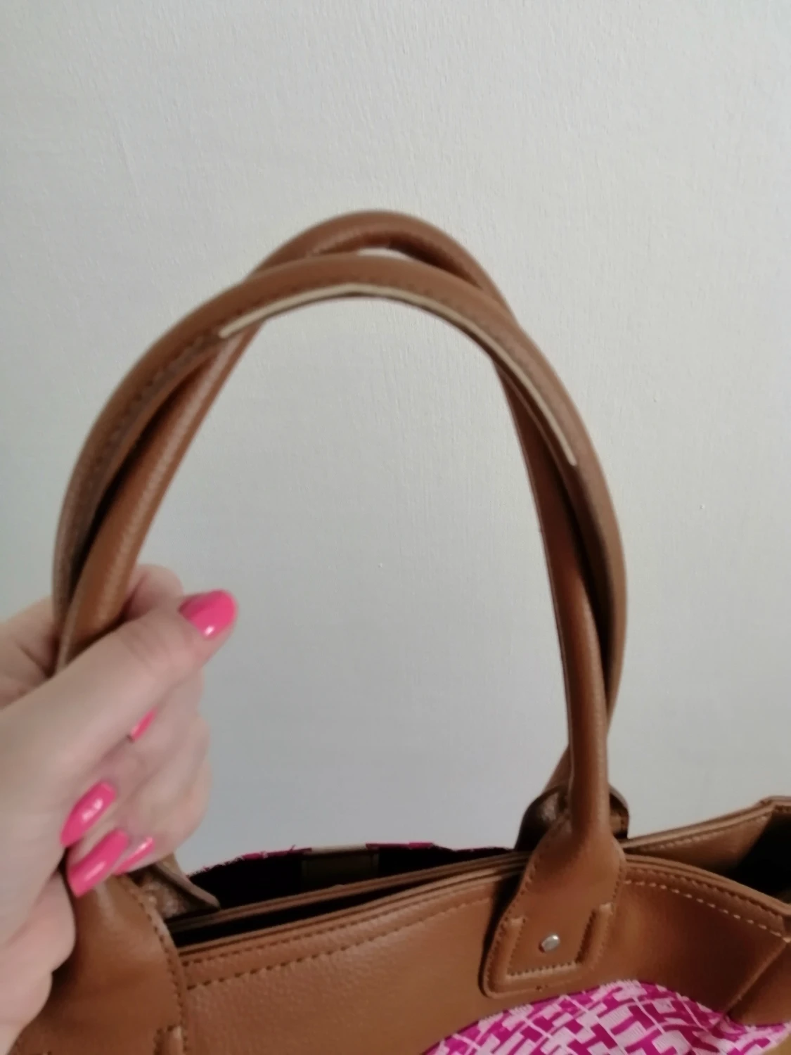 Tommy Hilfiger väska (storlek large) - 90