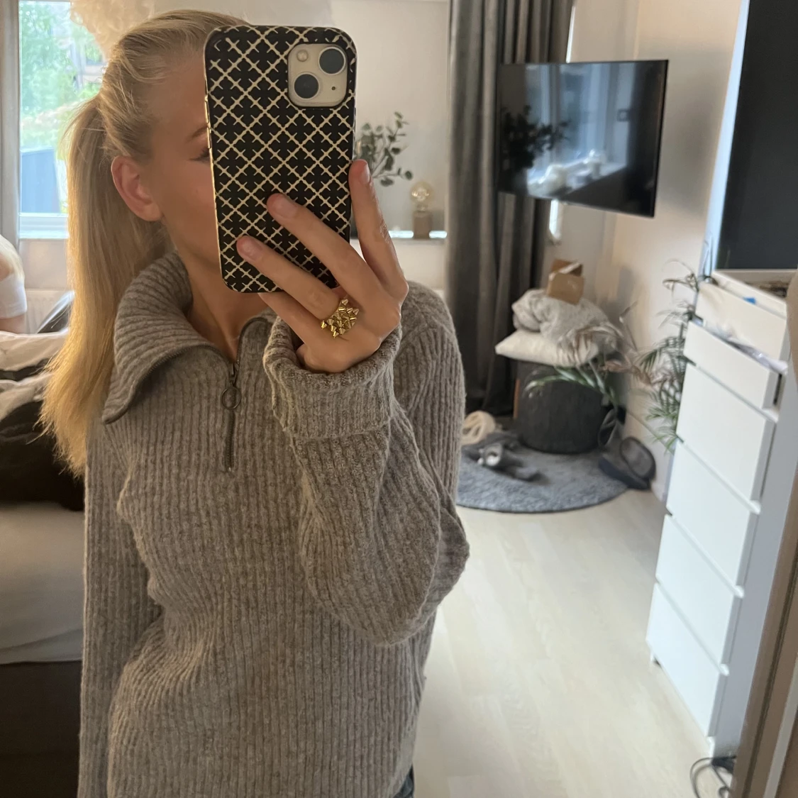 Mysig Stickad Tröja