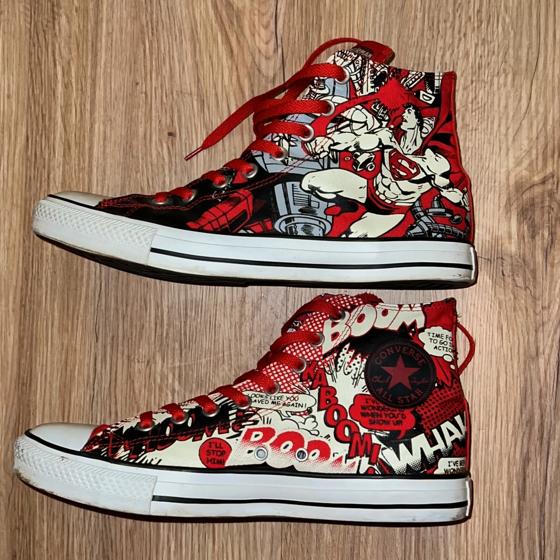 Superman Converse High top Chuck Taylor