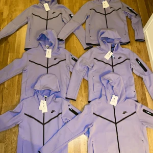 Nike tech hoodie - Strl M och S