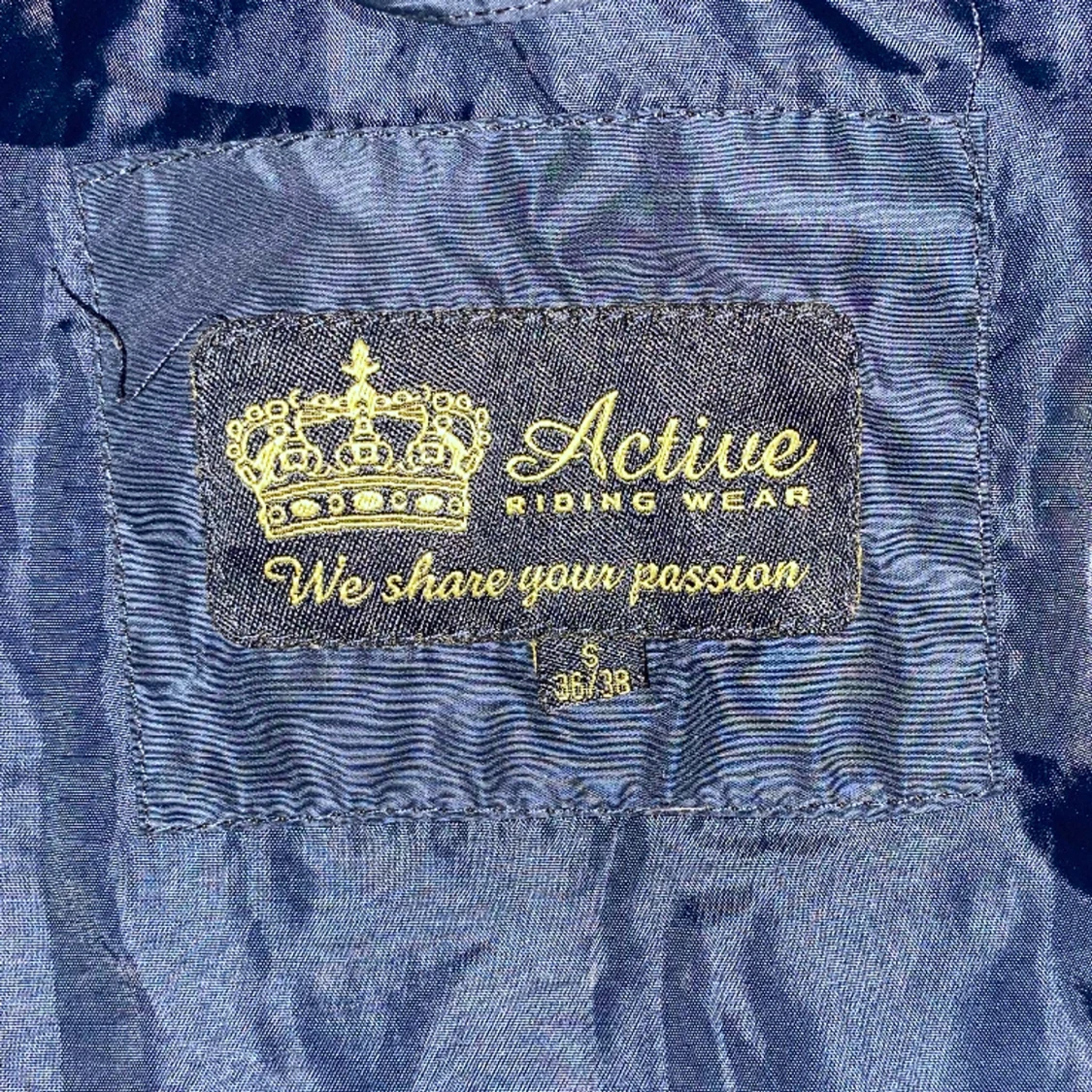 Mörkblå Ridjacka stl 38/40 - 90