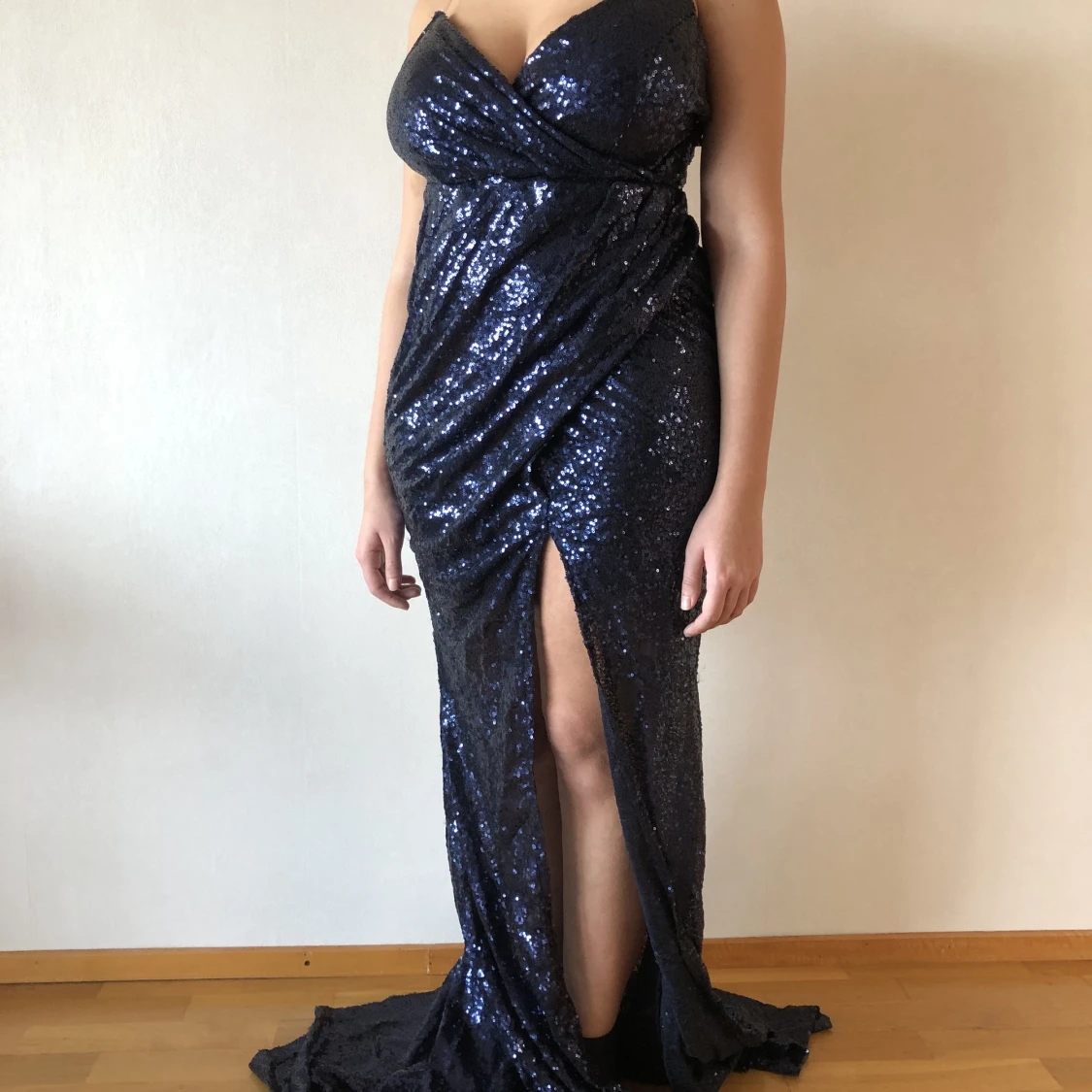 Raya midnight blue festklänning  - 90