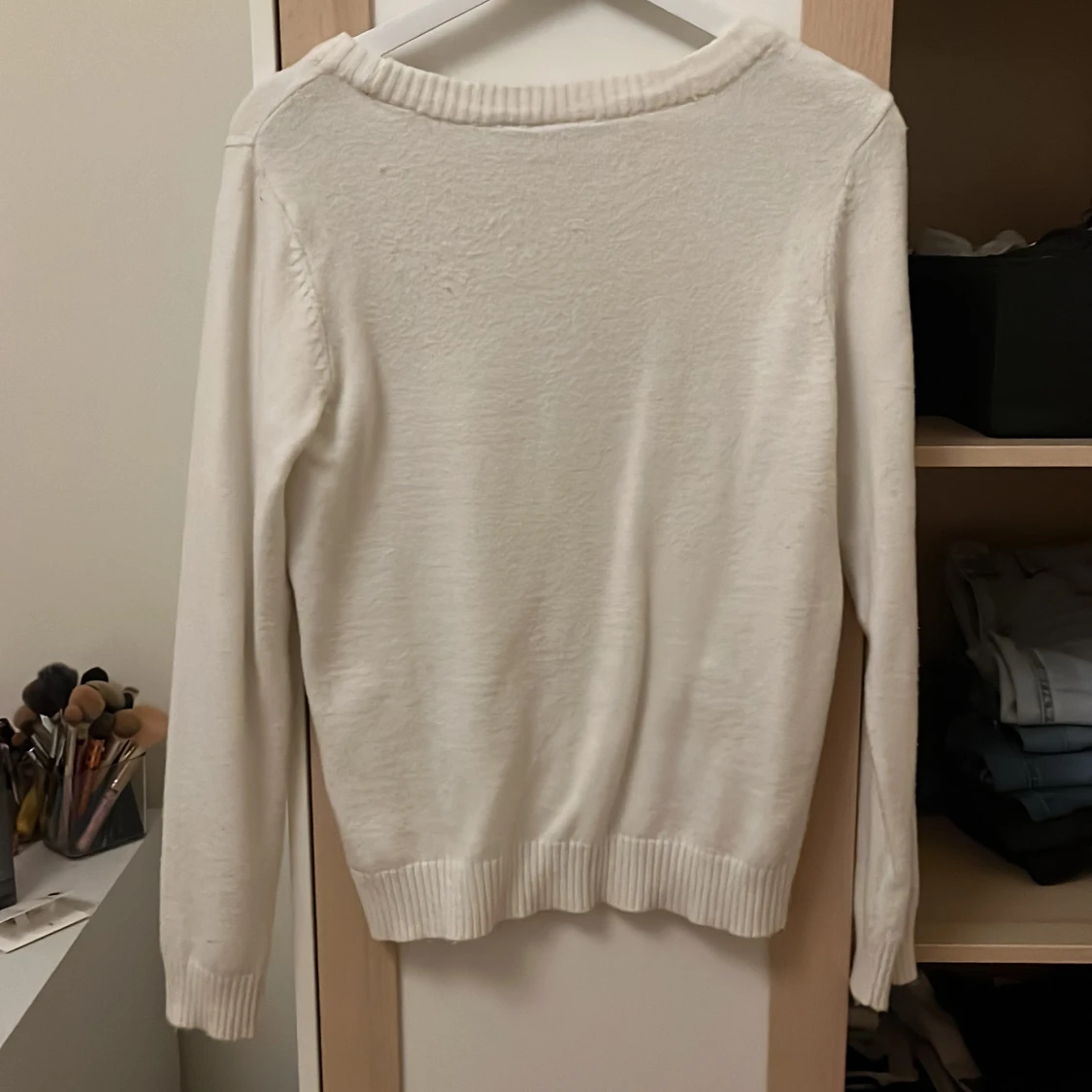 Vit stickad tröja - 90