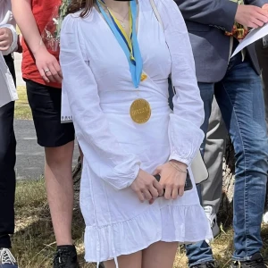 Klänning - Använd 1 gång ca 1 år sen