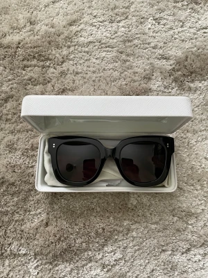 CHIMI solglasögon - Black classic ✨