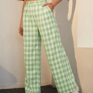 Kostymbyxor  - Jättesnygga och bekväma kostymbyxor som tyvärr inte kommer till användning längre. 🤓🌷