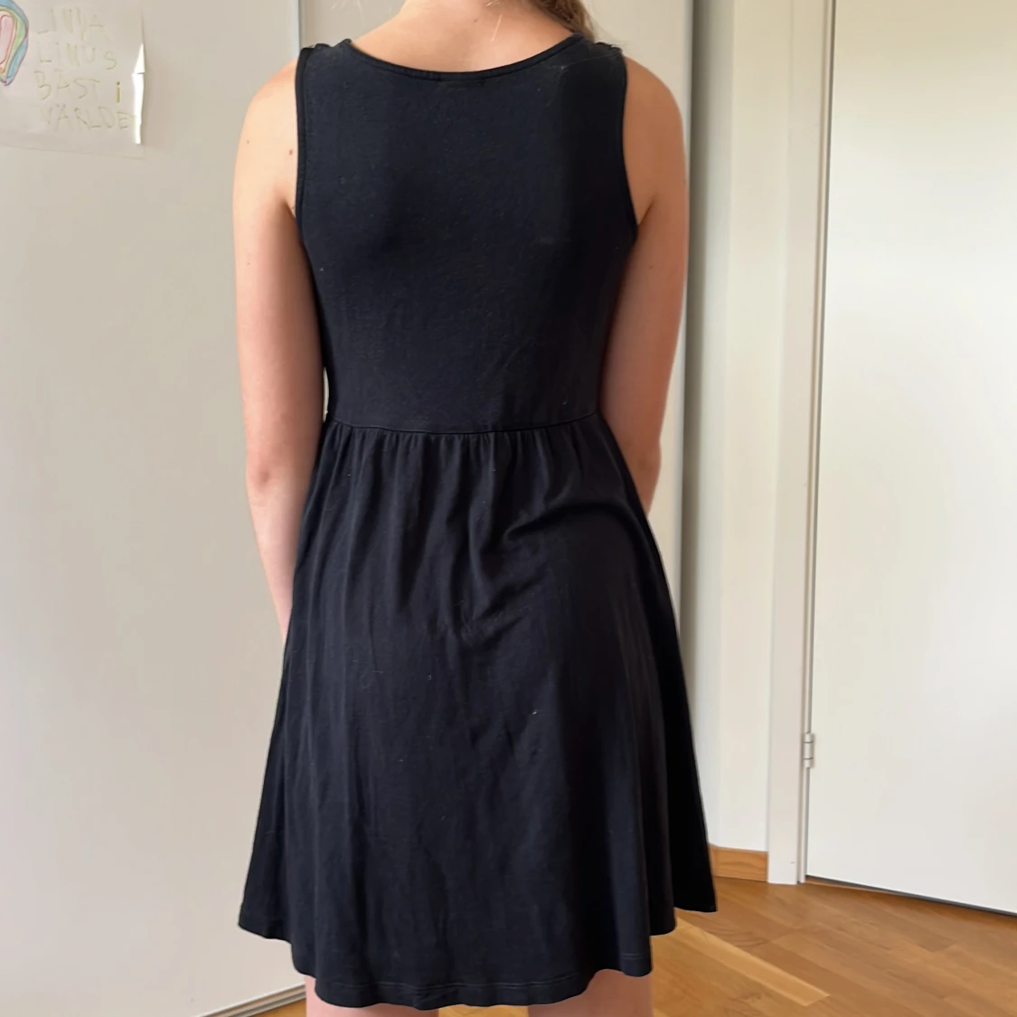 Svart klänning - 91