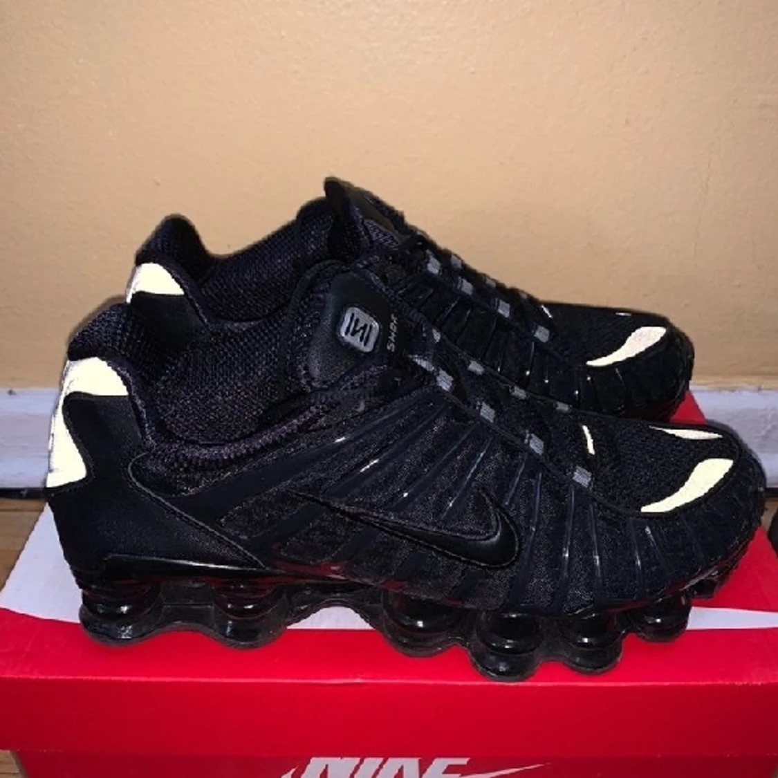 Nike skor stor lek 40