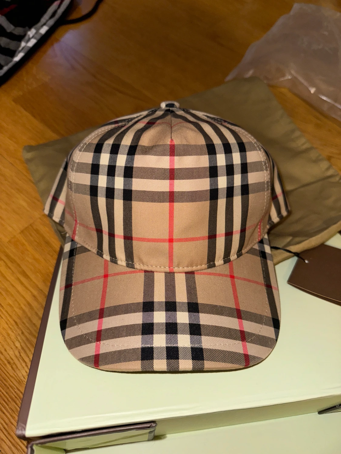 Burberry keps