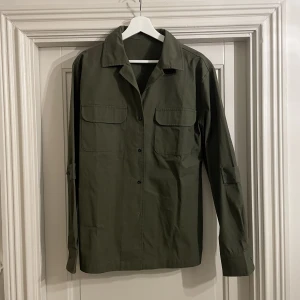 Overshirt - Skick: 9/10