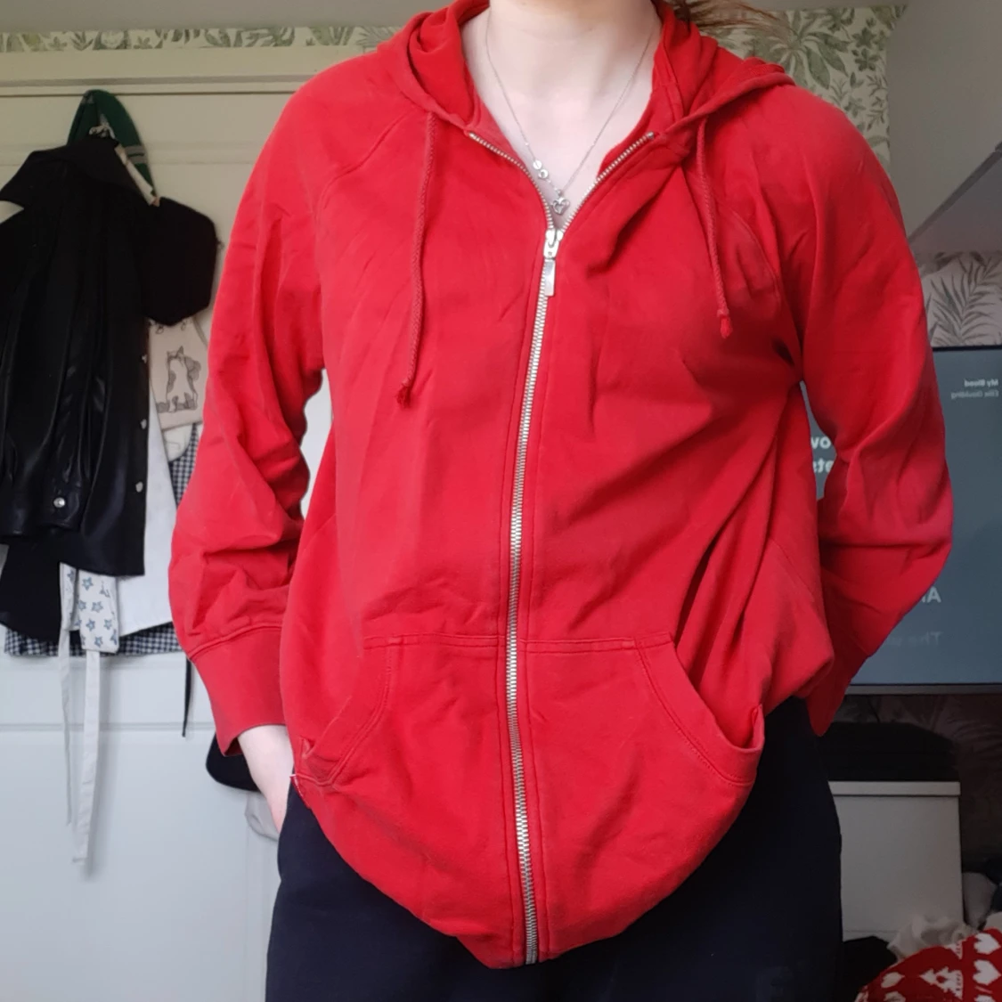 Röd zip-up hoodie - 90