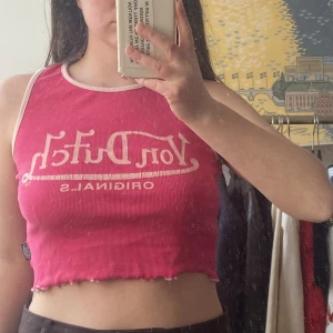 VON DUTCH TOPP - Von dutch topp, använd ett fåtal gånger💘💘