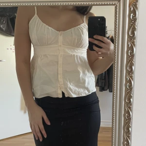 Topp - Fin topp från Brandy Melville! Aldrig använd🤍