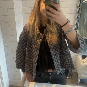 Trekvartsärmad jacka - Trekvartsärmad vårjacka ❤️storlek S