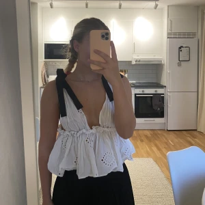 Gullig topp - Linne från zara, fint skick!