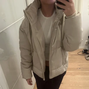 Jacka - Jacka från Zara i storlek s, bra skick! 