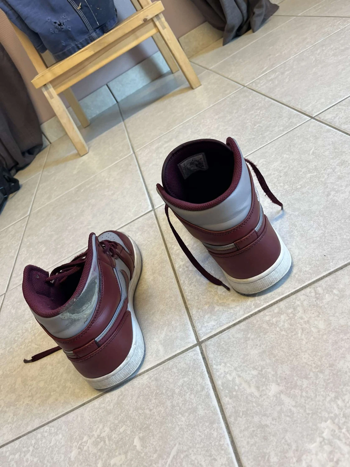 Jordan 1 cherrywood red  - 90