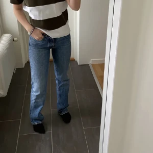 Zara jeans - Så snygga jeans från Zara! Mycket fint skick! 