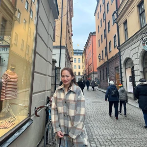 Mysigt jacka för höst  - Använd hela hösten och i början vinter, i bra skick, lite oversized så passar dig som har storlek S/M