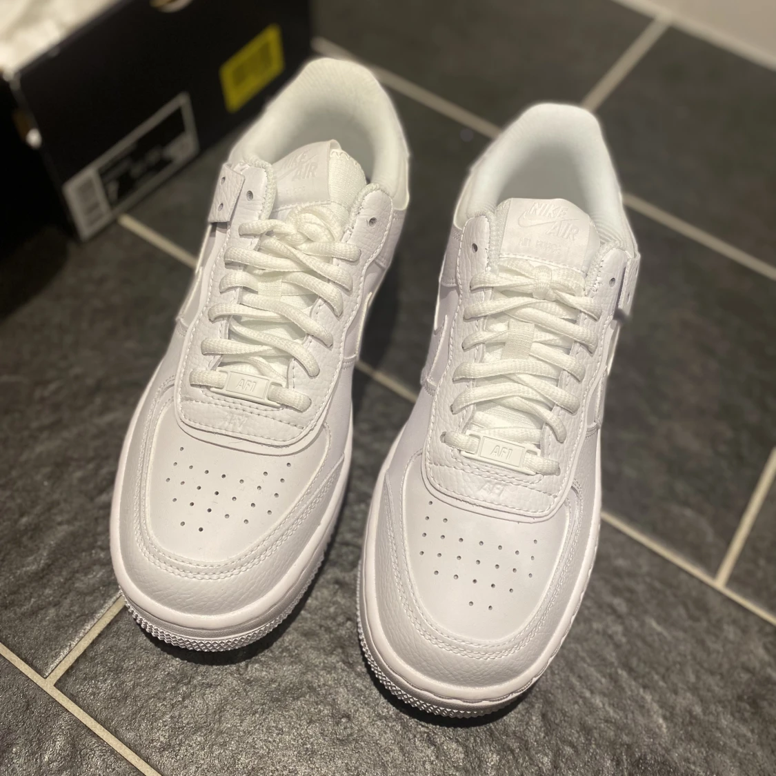 Airforce 1 air vita storlek 38 - 91