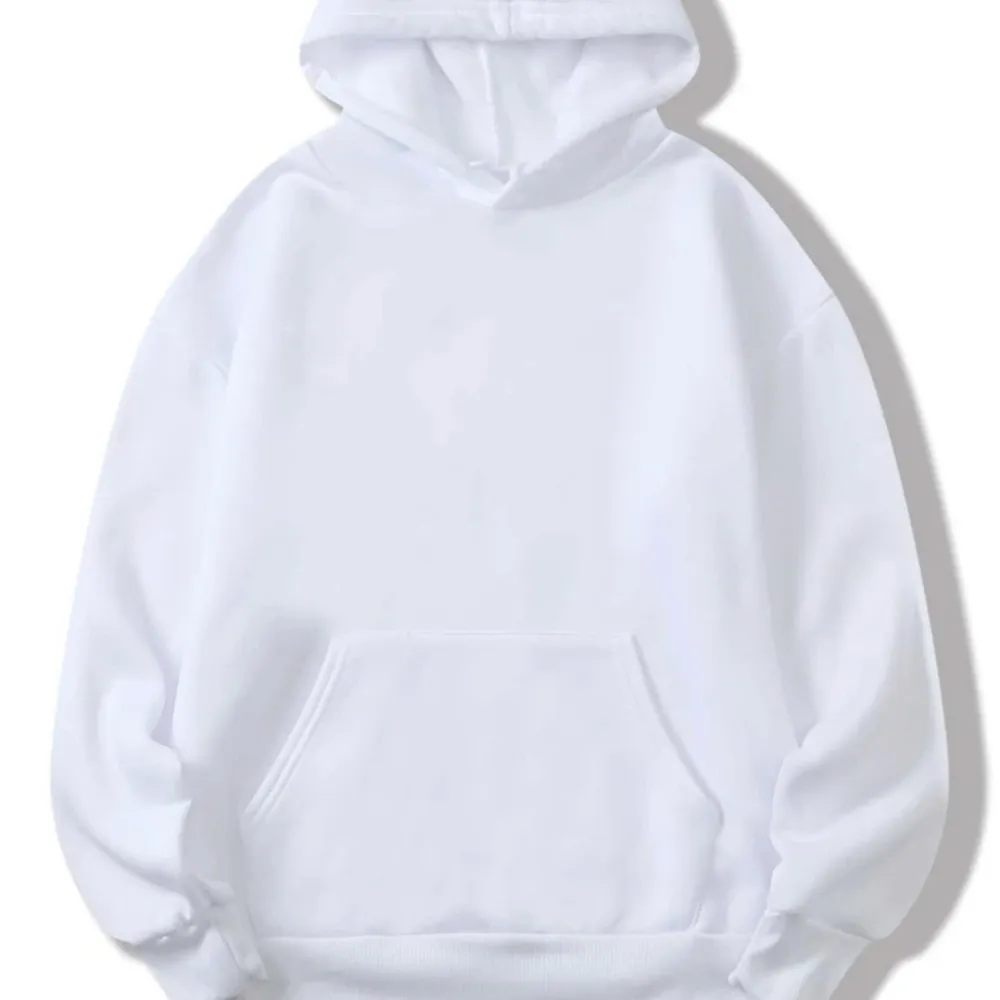 Säljer denna shein hoodie då den inte kommer till användning!🤍. Hoodies.