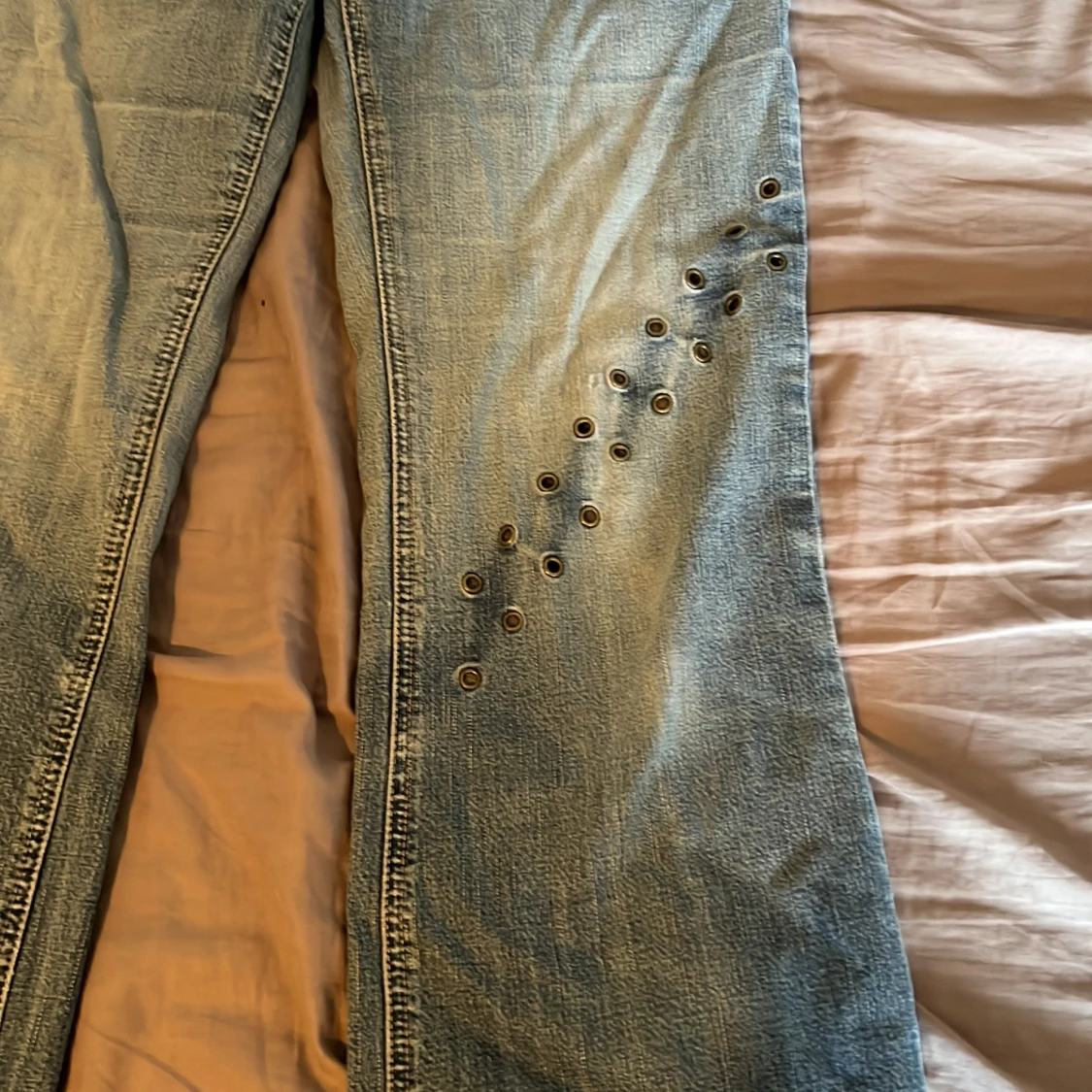 Flare Jeans med coola detaljer - 91