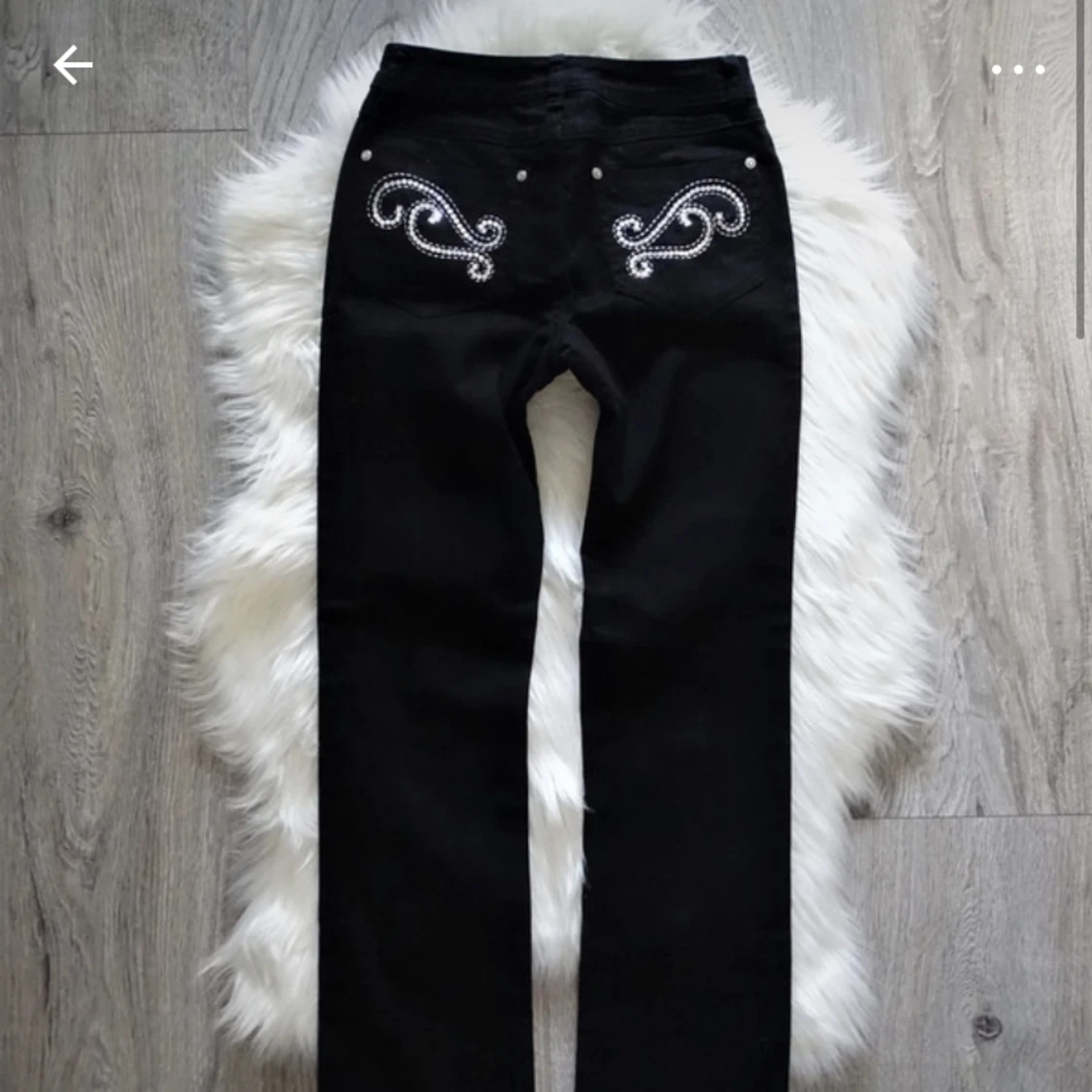 Lågmidjade utsvängda jeans 