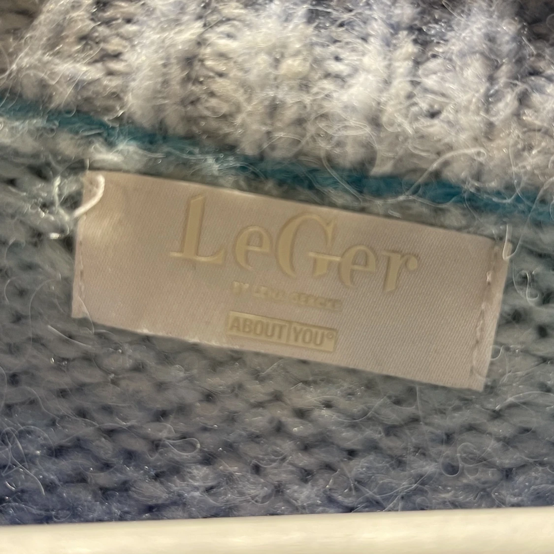 Stickad tröja  - 91