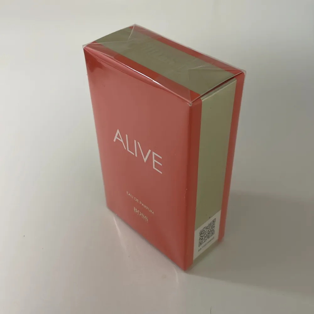 Parfym från Hugo Boss (Alive) Oöppnad förpackning  Ord pris: 835kr. Övrigt.
