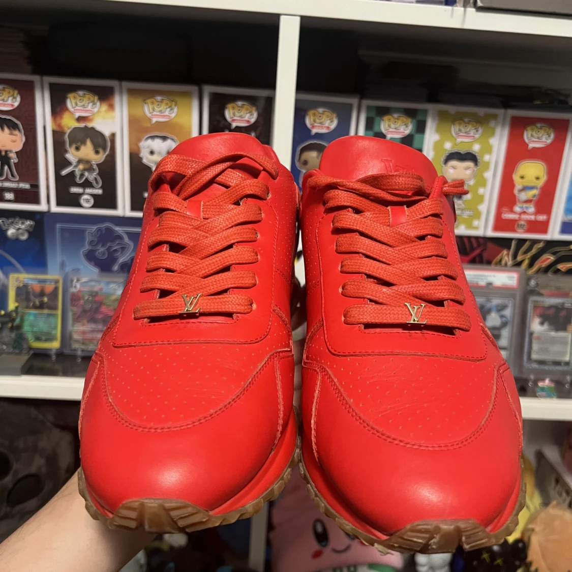 Louis Vuitton x Supreme Run Away - 91