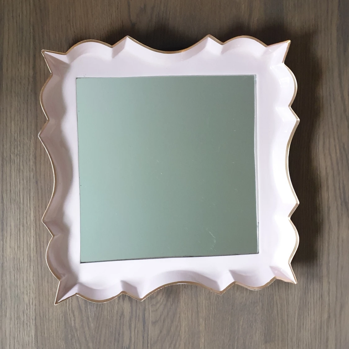 Två gulliga speglar