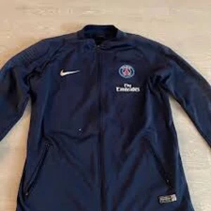 Psg kofta - Psg kofta i nytt skick