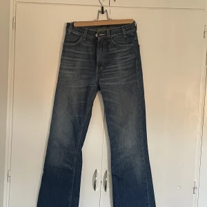  Jeans - Snygga blåa jeans som inte passa mig längre! Väligt snygga och sköna!👌👌