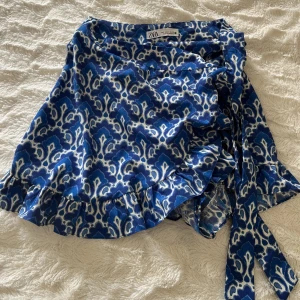 Omlottkjol  - Omlottkjol från zara!💓💓