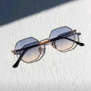 Oanvända Solglasögon - Ny