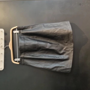 Kjol - Skinkjol säljer för har många 