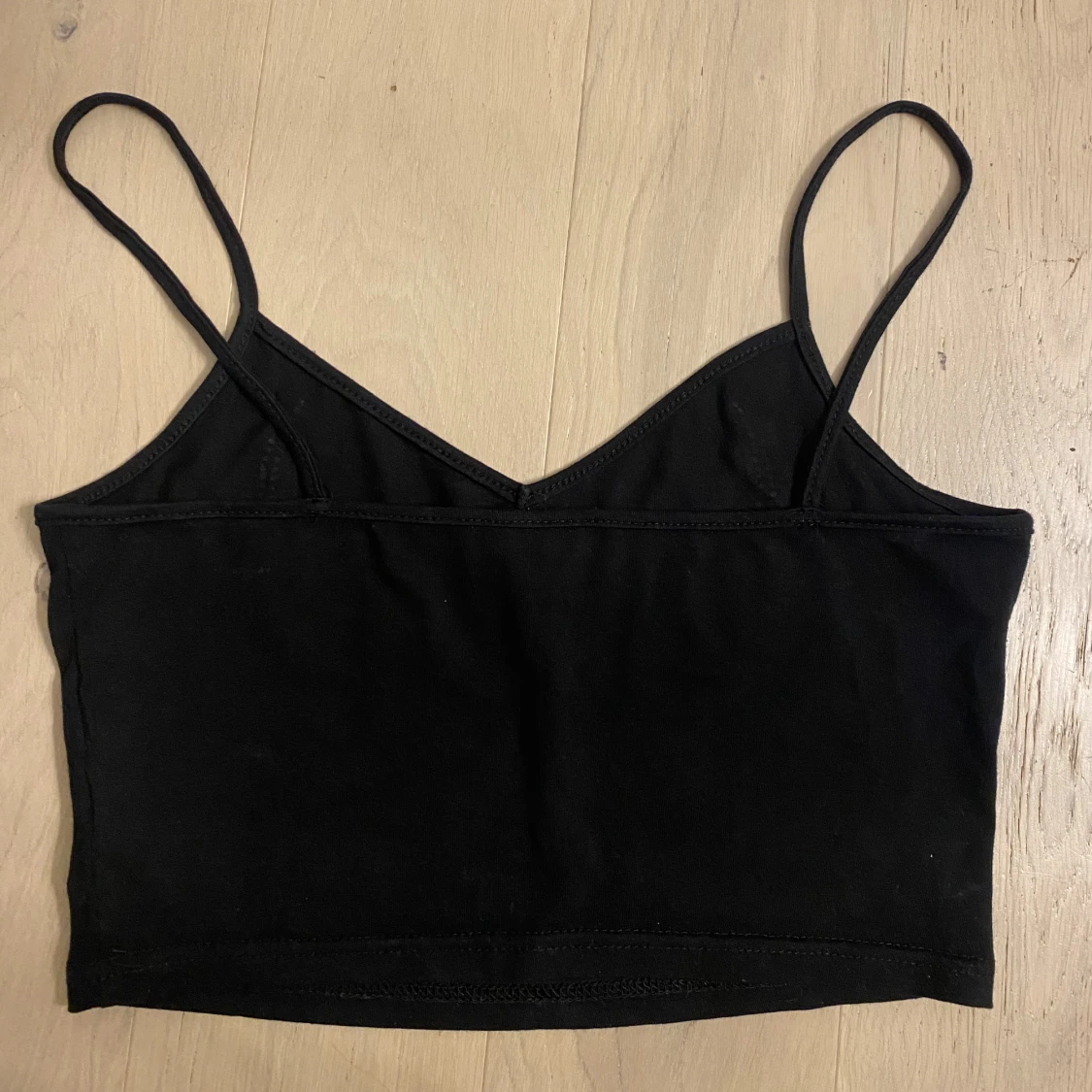 Svart linne med silverdiamenter  - 90