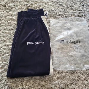 Palm angels byxor - Palm angels mörkblå velvet nya m passar s 