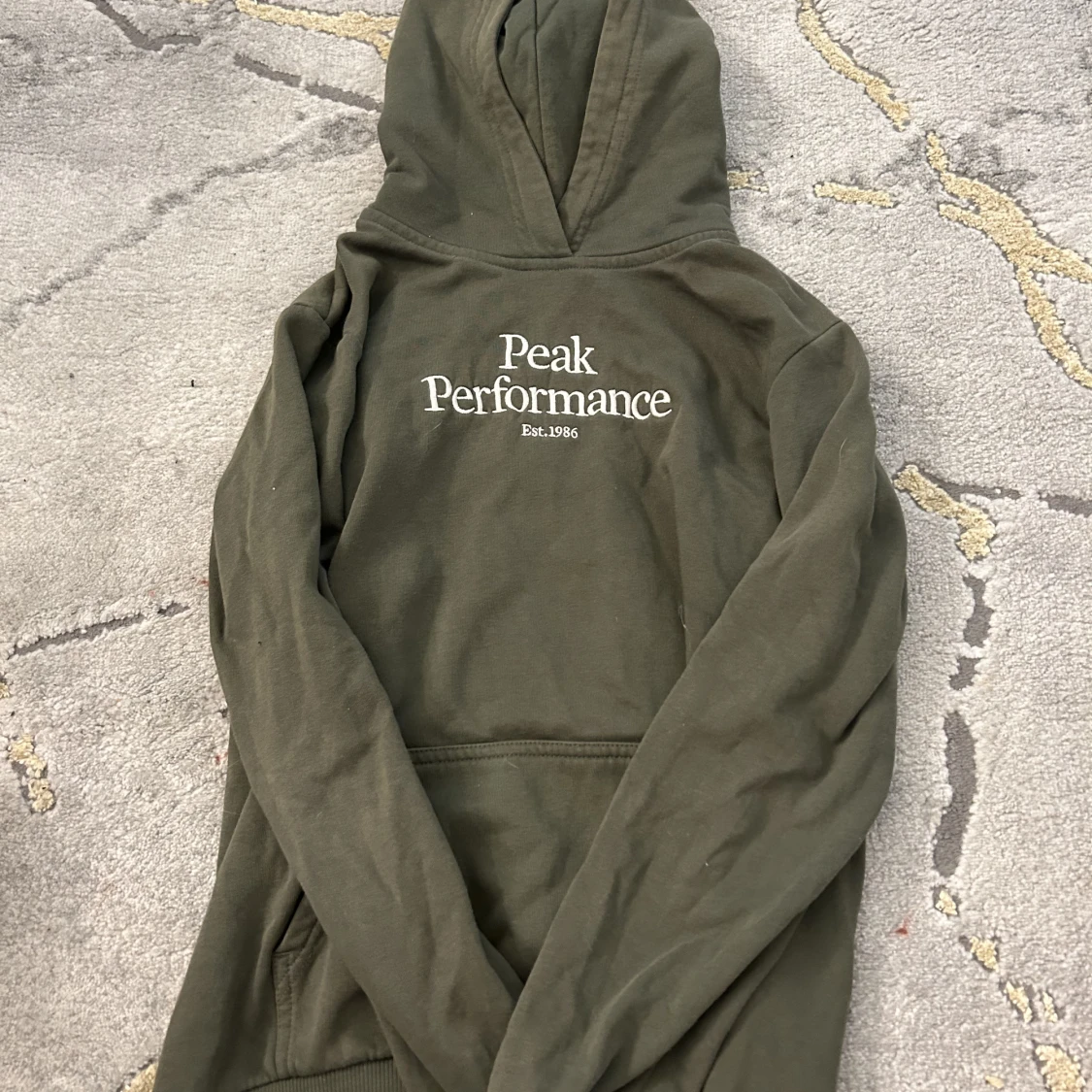 Peak hoodie