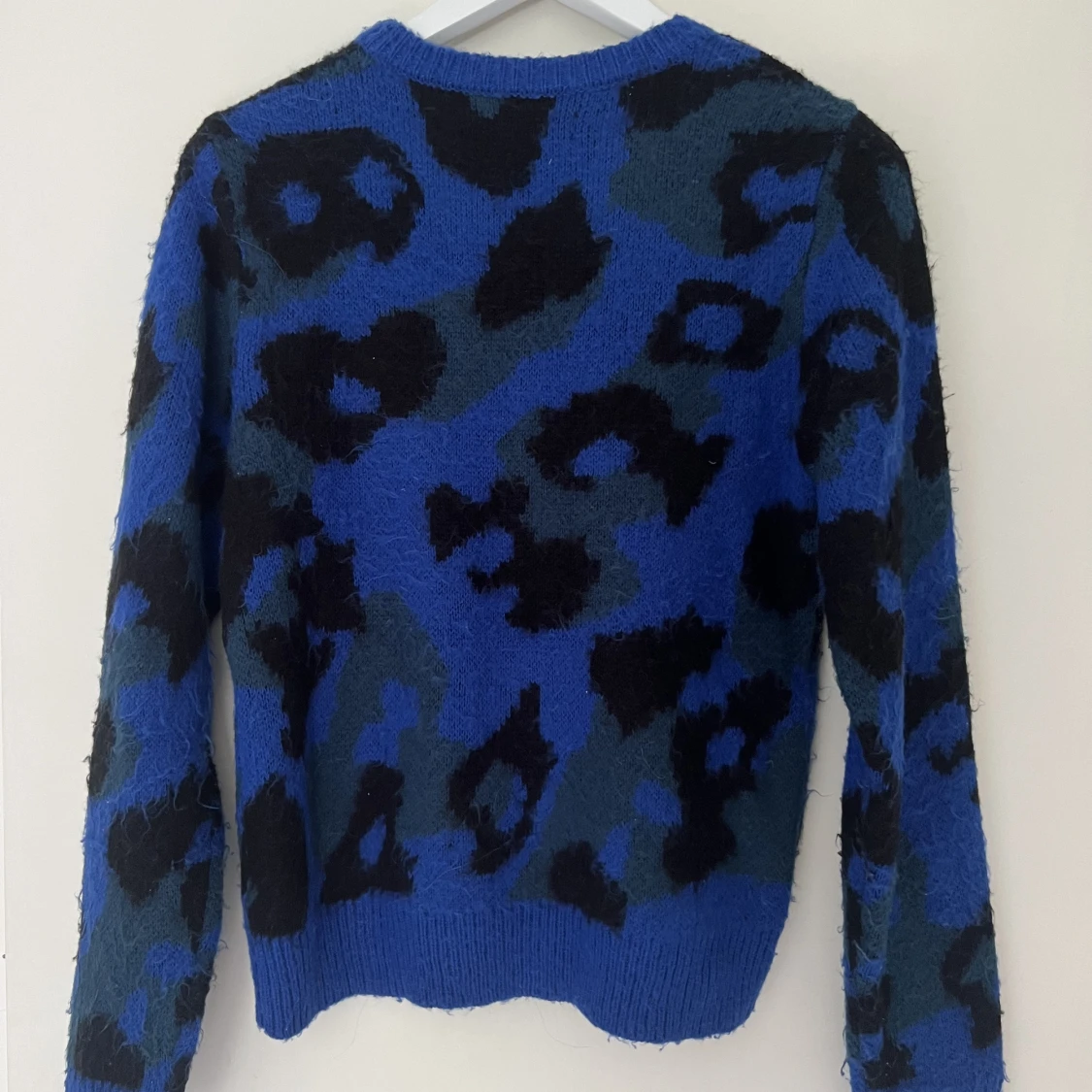 Stickad tröja  - 90