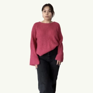 Stickad tröja - Oversized tröja M  Rosa / cerise   40kr + frakt eller mötas i Uppsala   