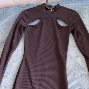 Klänning  - Bra i skick och inga 