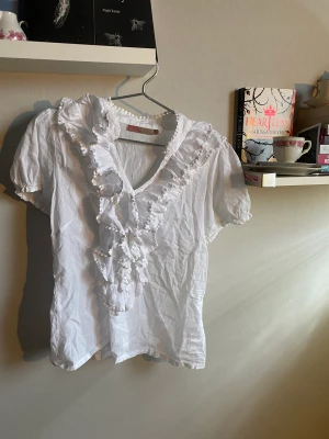 Söt blus - Skriv privat för mer info eller bilder 💗☺️